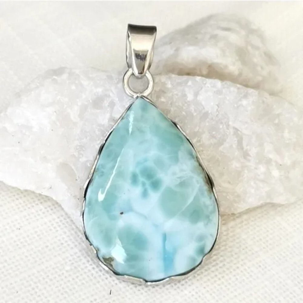 New larimar drop pendant in Sterling Silver